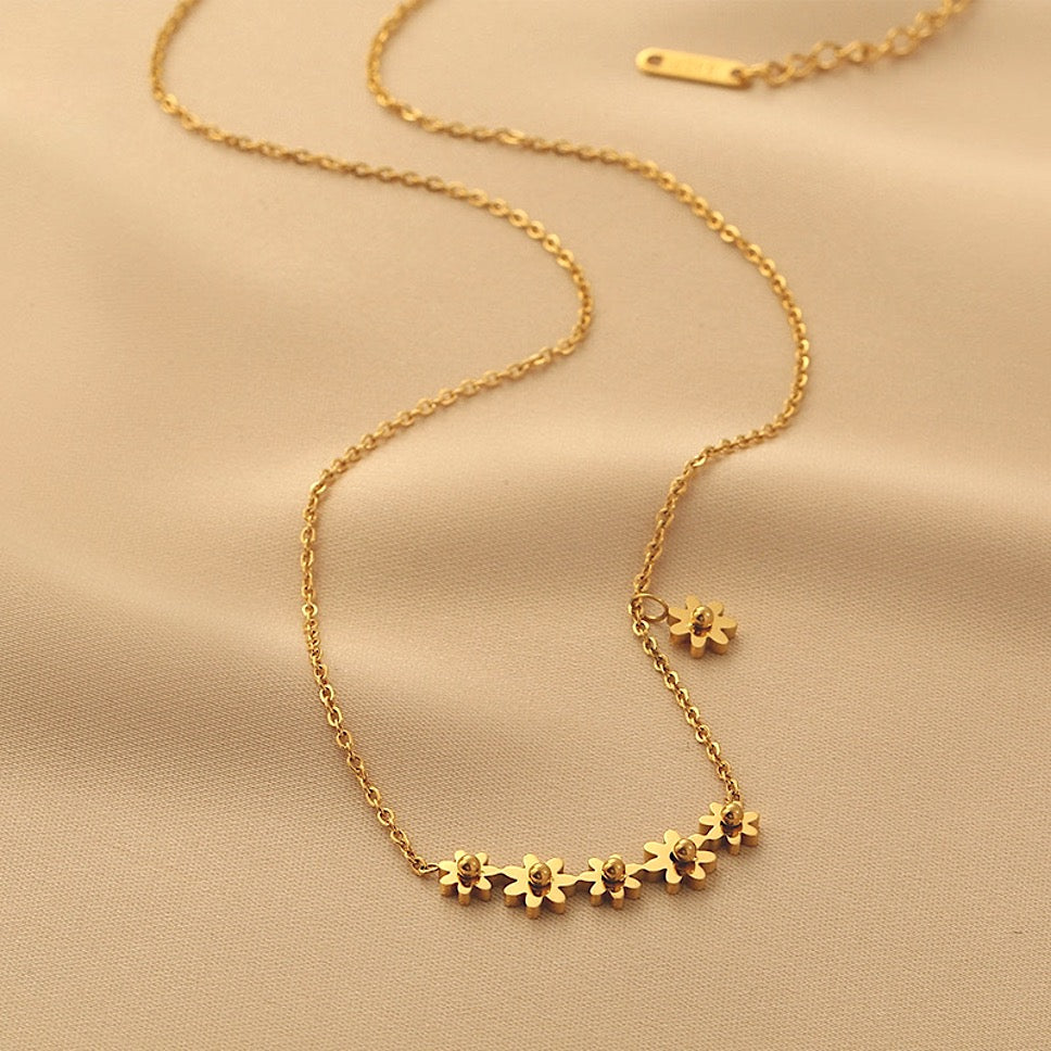 Blossoming Floral Necklace