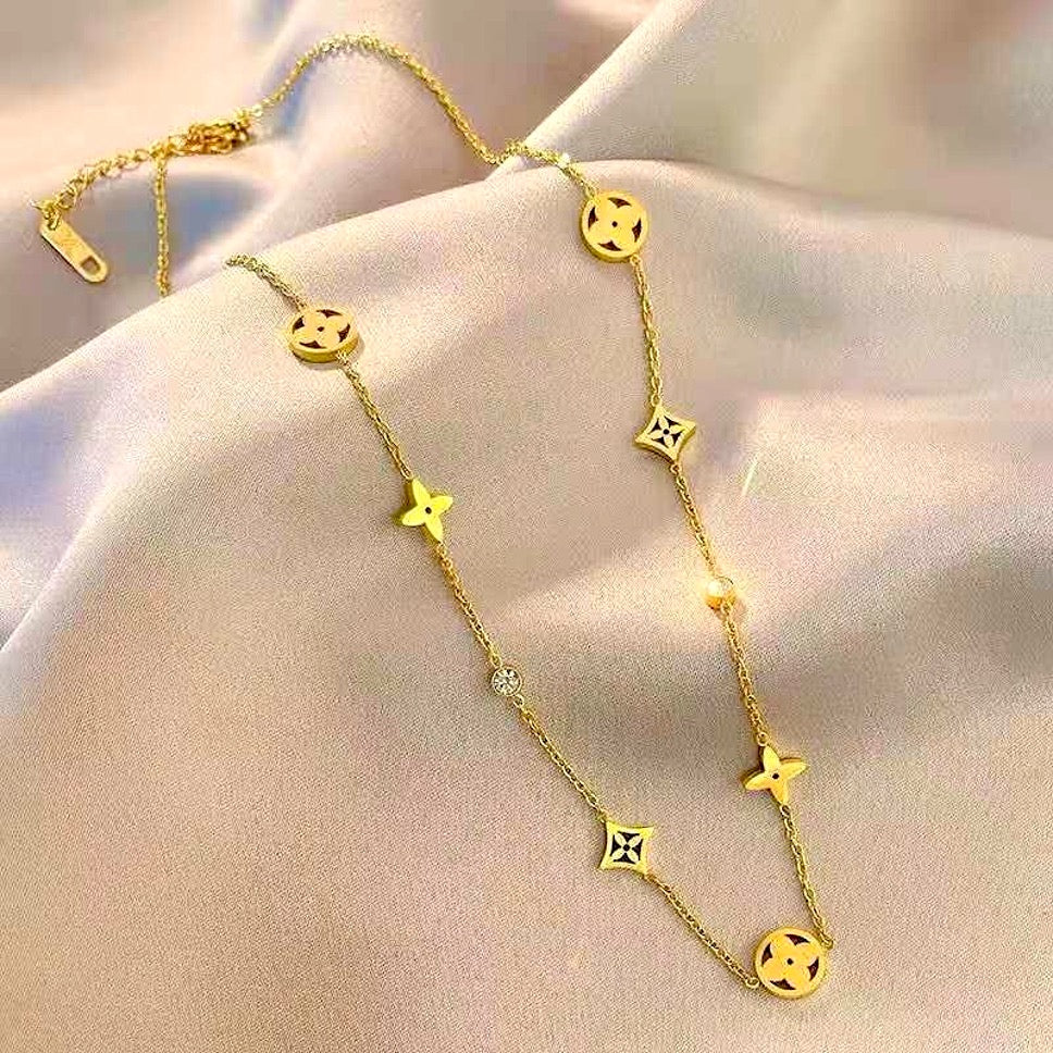 Dew-Kissed Flower Diamond Chain